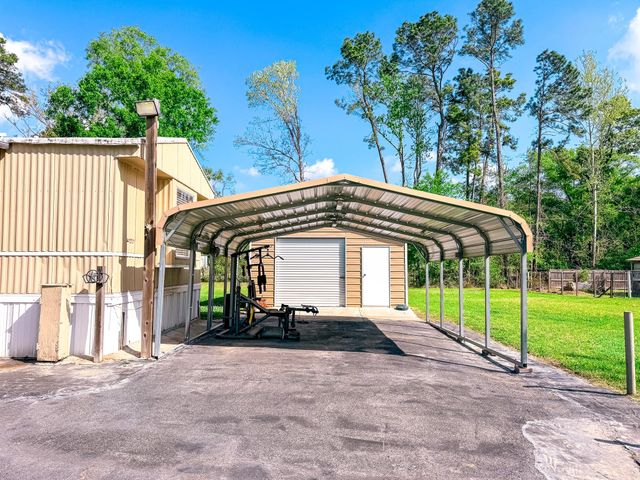 20177 Ranch Estates Drive, New Caney, TX 77357