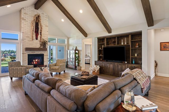 2971 NW Celilo Lane, Bend, OR 97703