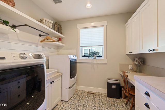 2971 NW Celilo Lane, Bend, OR 97703