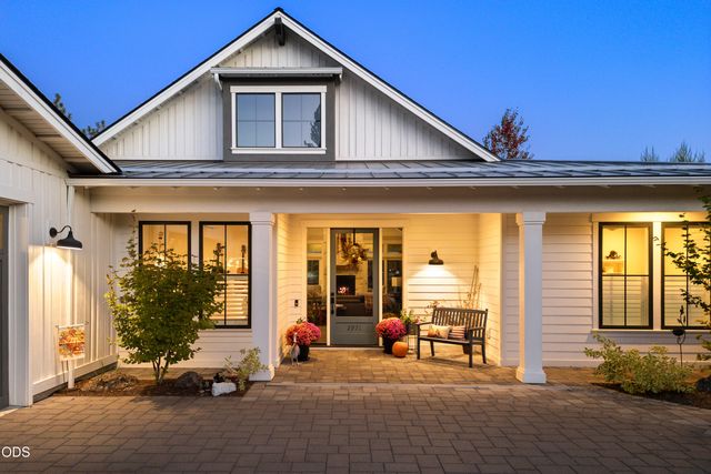 2971 NW Celilo Lane, Bend, OR 97703