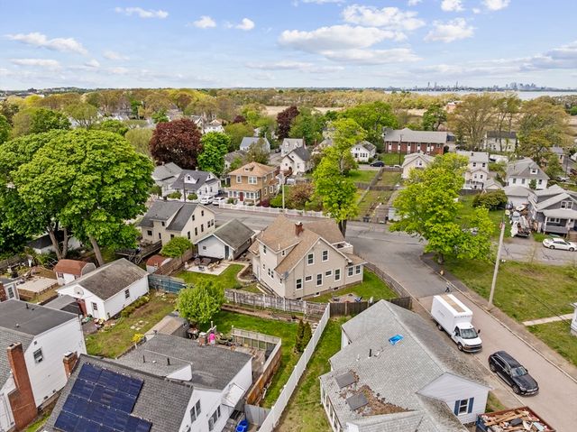 5 Northfield Ave, Quincy, MA 02169