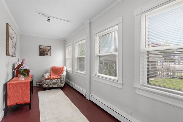 5 Northfield Ave, Quincy, MA 02169
