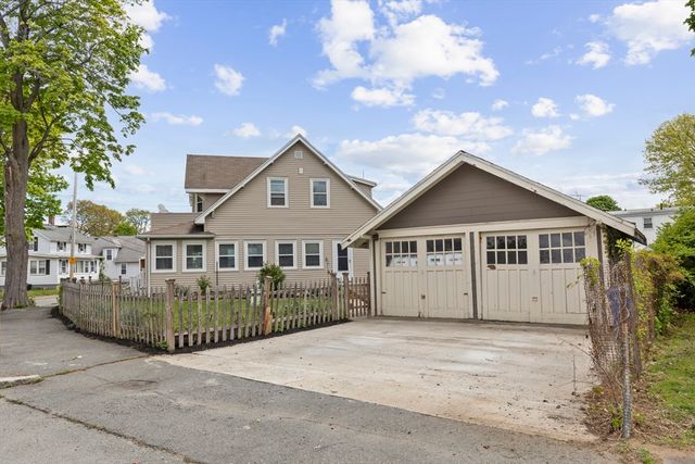 5 Northfield Ave, Quincy, MA 02169