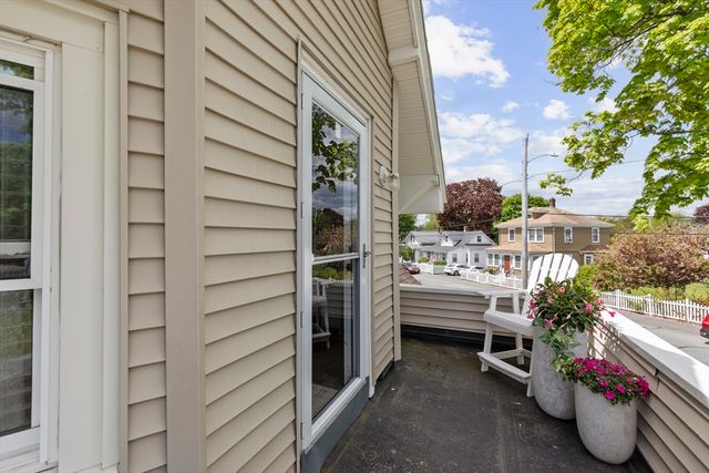 5 Northfield Ave, Quincy, MA 02169