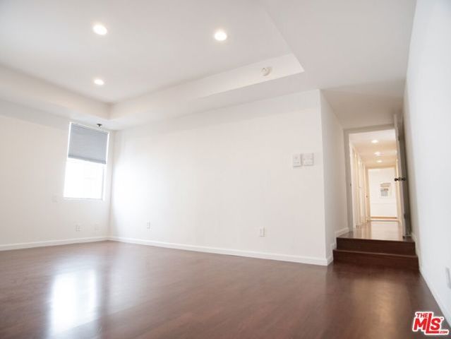 1655 Selby Avenue 101, Los Angeles, CA 90024