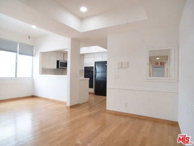 1655 Selby Avenue 101, Los Angeles, CA 90024