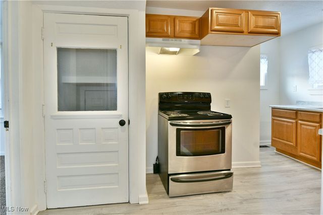 1970 Newdale Avenue, Akron, OH 44320