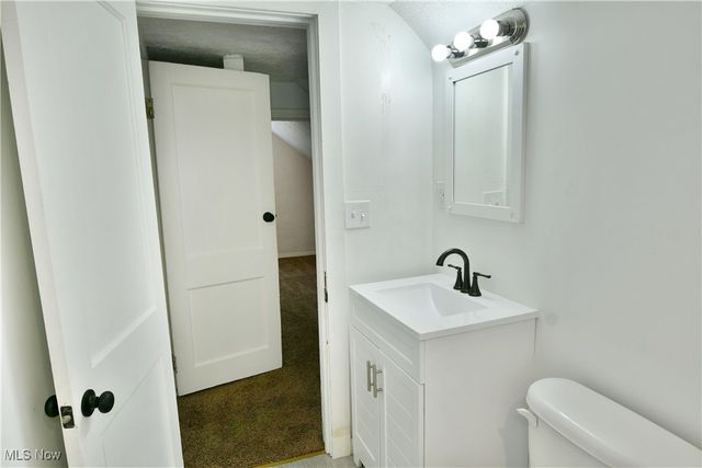 1970 Newdale Avenue, Akron, OH 44320