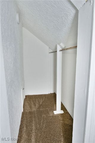 1970 Newdale Avenue, Akron, OH 44320