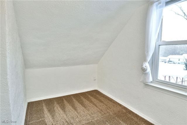 1970 Newdale Avenue, Akron, OH 44320