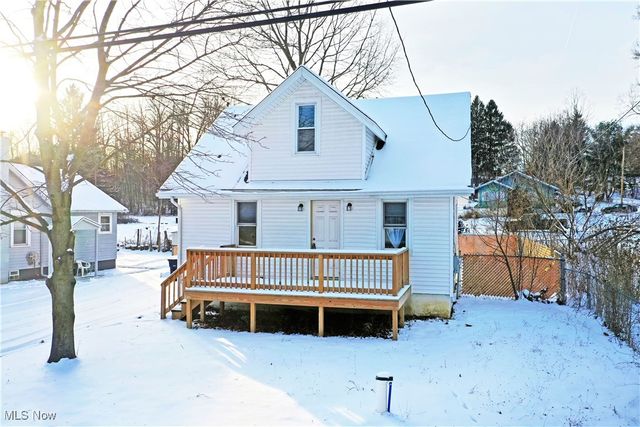 1970 Newdale Avenue, Akron, OH 44320