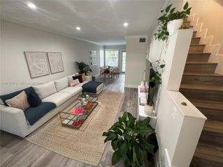 21 Madeira Ave 17, Coral Gables, FL 33134