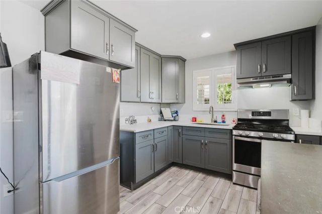 14004 Herron Street, Sylmar, CA 91342