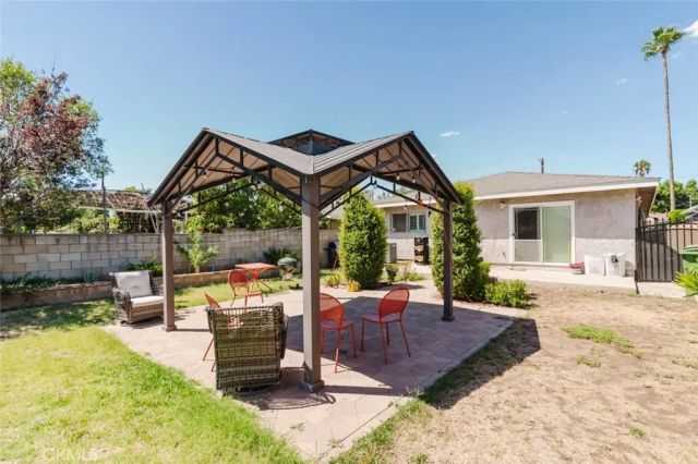 14004 Herron Street, Sylmar, CA 91342