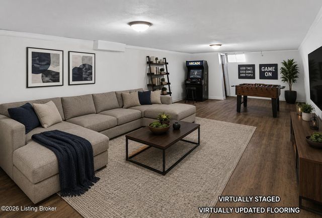 6610 Sunny Vale Way, Louisville, KY 40272