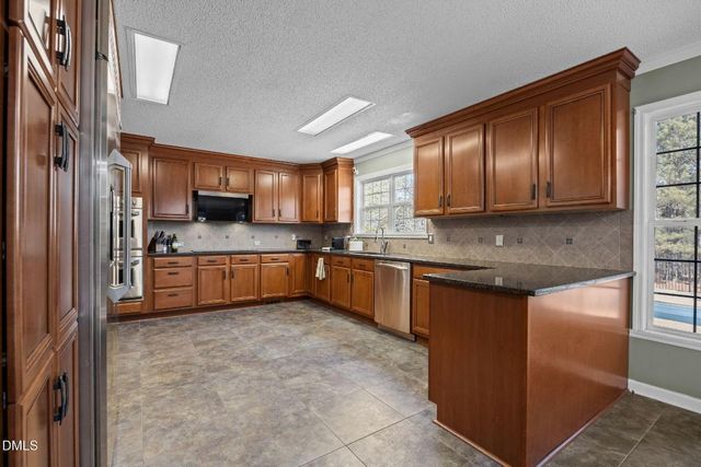 120 Mockingbird Lane, Spring Lake, NC 28390