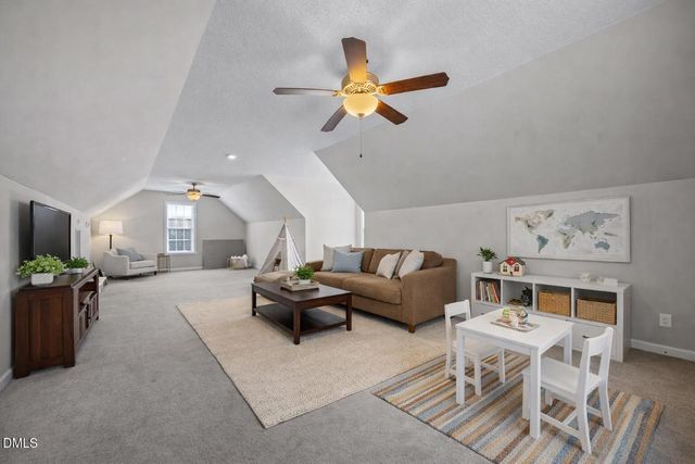 120 Mockingbird Lane, Spring Lake, NC 28390