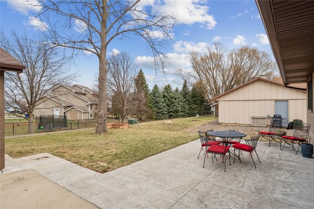 1222 NW 4th Street, Ankeny, IA 50023