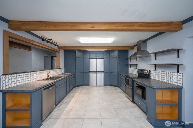 1036 W Luta Street, Moses Lake, WA 98837