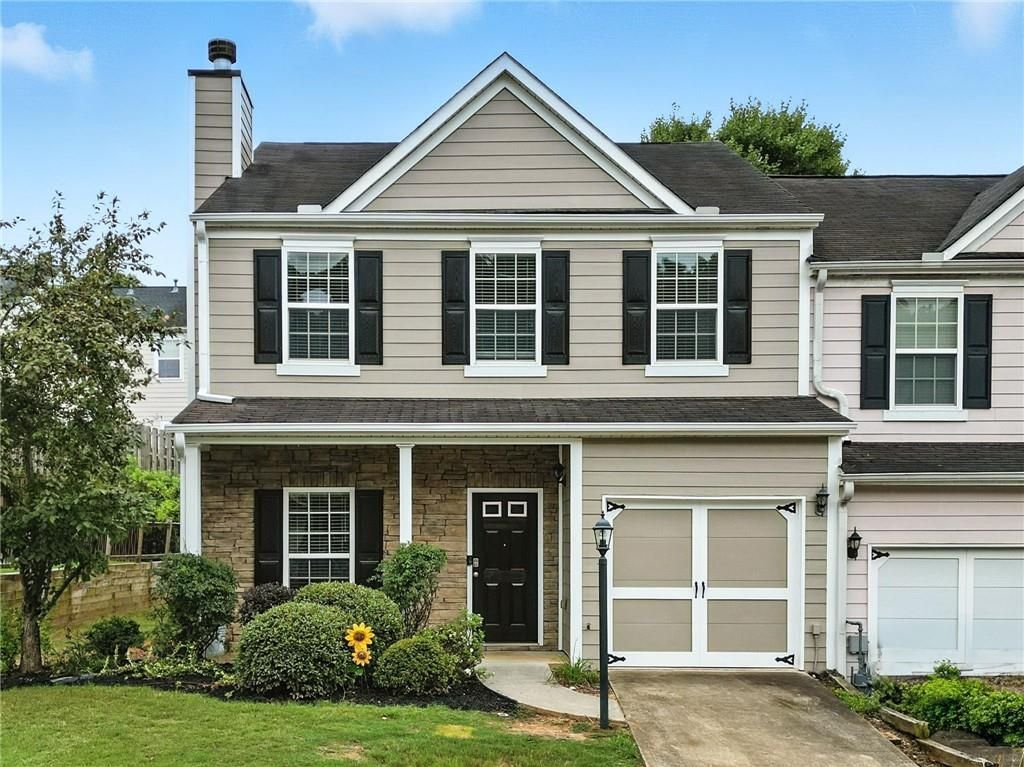 121 Spring Way Square, Canton, GA 30114