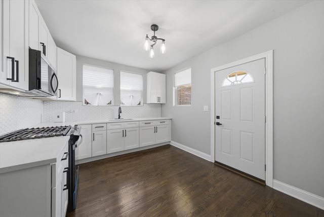 9316 S May Street, Chicago, IL 60620