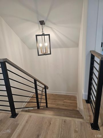 18 Grandset Drive, Forest, VA 24551