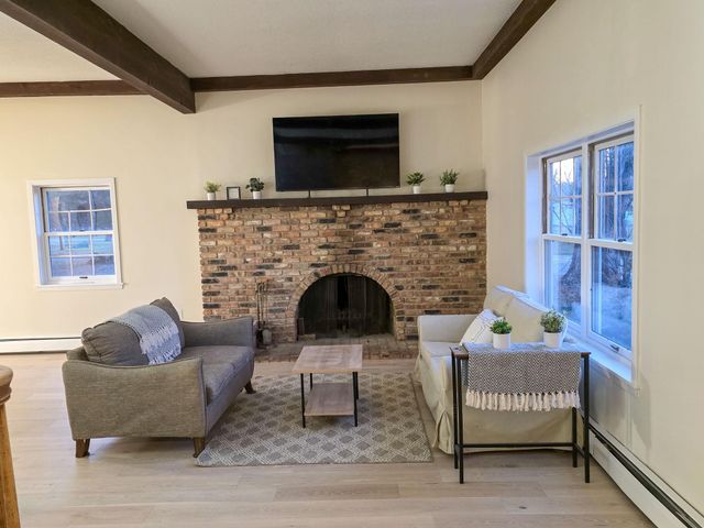 835 Vicksburg Lane N, Plymouth, MN 55447