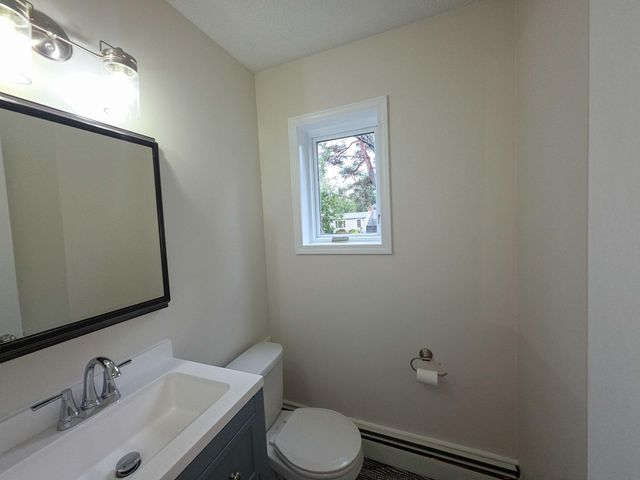 835 Vicksburg Lane N, Plymouth, MN 55447