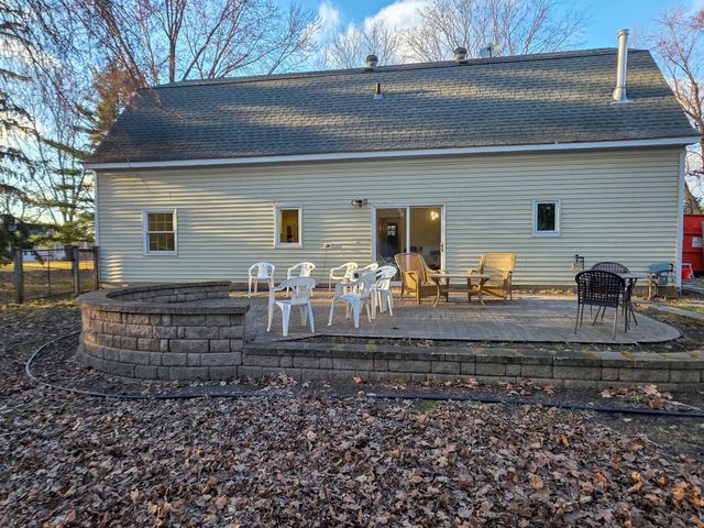 835 Vicksburg Lane N, Plymouth, MN 55447