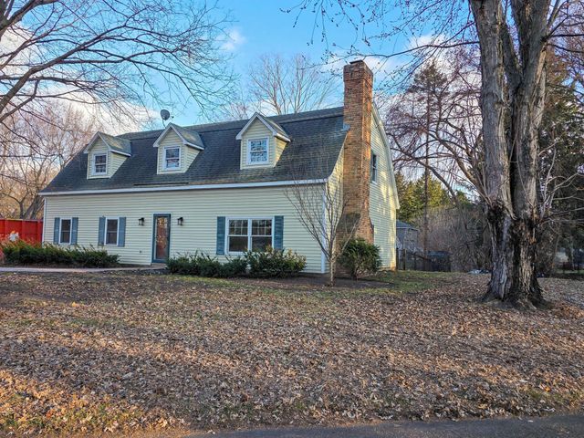 835 Vicksburg Lane N, Plymouth, MN 55447