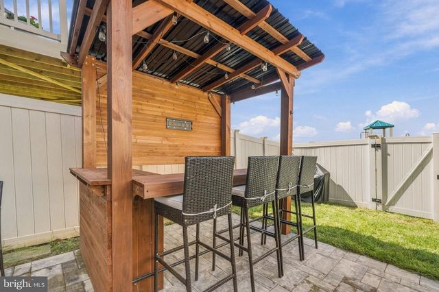 16828 SAINT HELEN AVE, Bowie, MD 20716