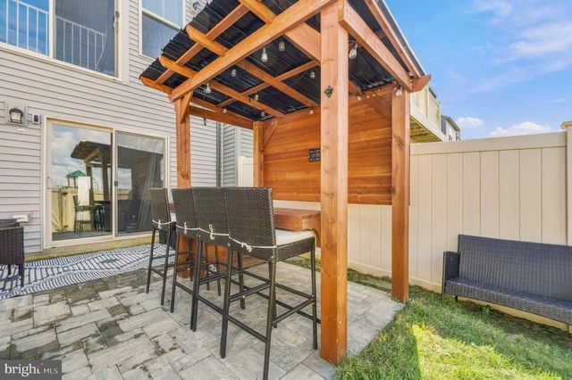 16828 SAINT HELEN AVE, Bowie, MD 20716