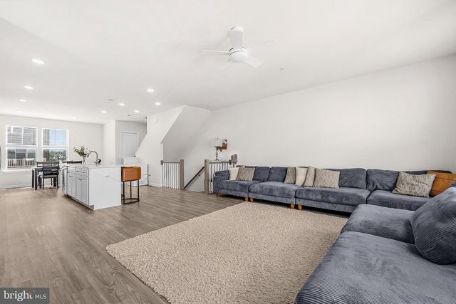 16828 SAINT HELEN AVE, Bowie, MD 20716