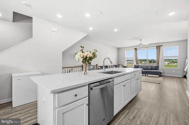 16828 SAINT HELEN AVE, Bowie, MD 20716