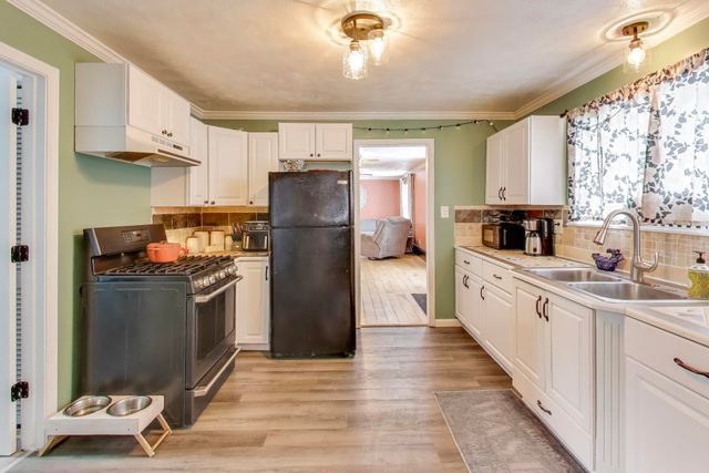 1795 S 350 E, Knox, IN 46534