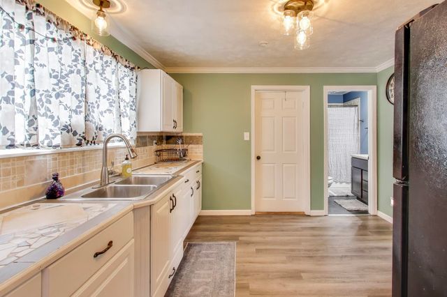 1795 S 350 E, Knox, IN 46534