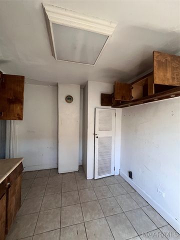 67 Clark Street, Wetumpka, AL 36092