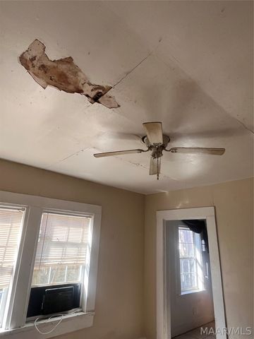 67 Clark Street, Wetumpka, AL 36092