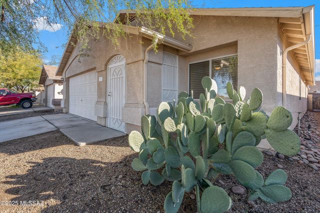 6653 S Via Vista De Santa Cruz, Tucson, AZ 85746