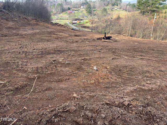 00 Houser, Mountain City, TN 37683
