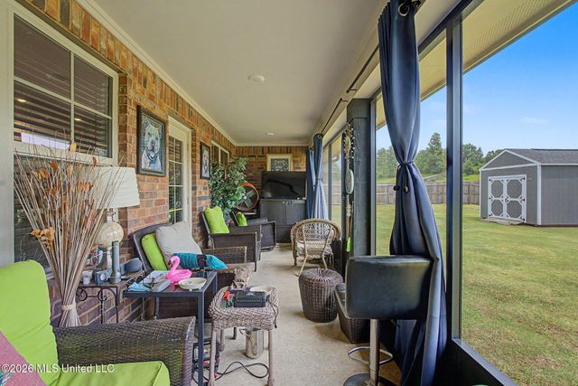 5933 Grove Lane, Horn Lake, MS 38637