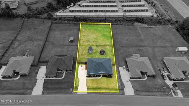 5933 Grove Lane, Horn Lake, MS 38637