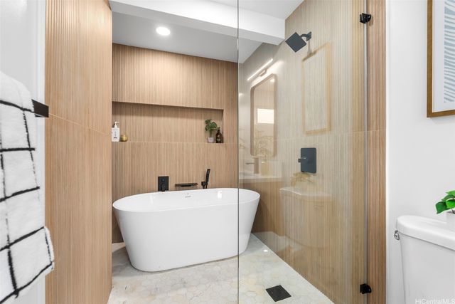 584 Kipuka Place, Kailua, HI 96734