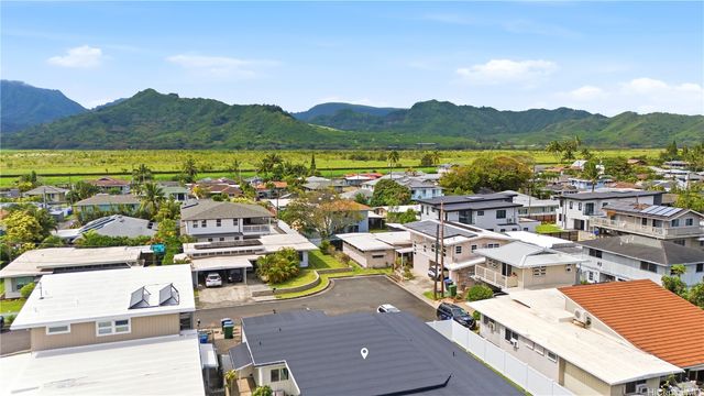 584 Kipuka Place, Kailua, HI 96734