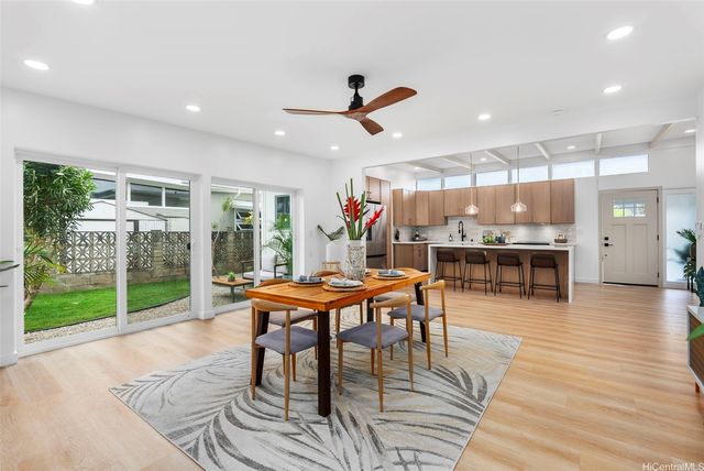 584 Kipuka Place, Kailua, HI 96734