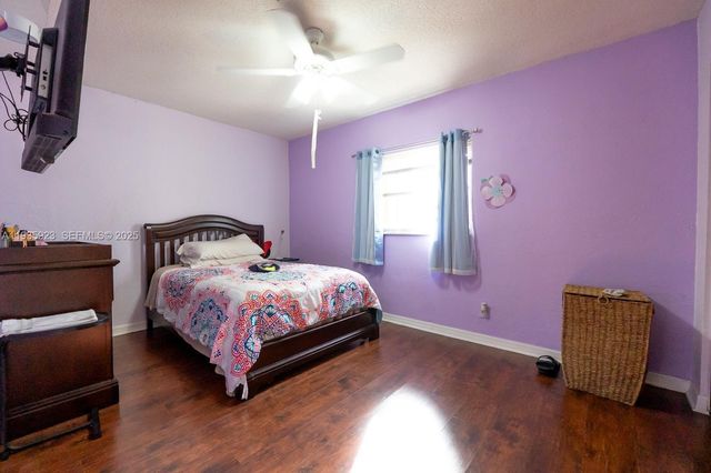 9906 Westwood Dr, Tamarac, FL 33321