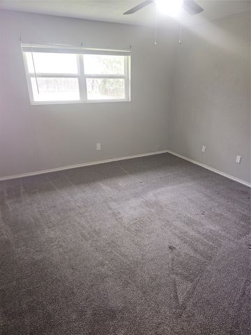 705 Rosedale Drive, Hewitt, TX 76643