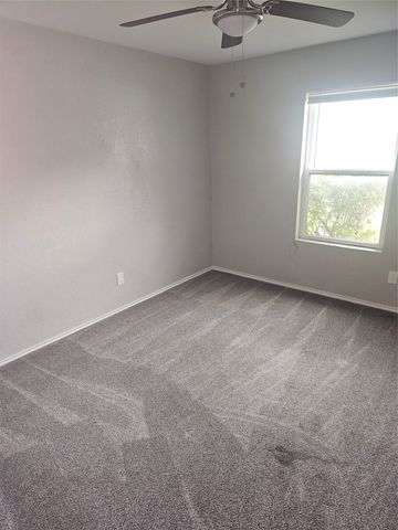 705 Rosedale Drive, Hewitt, TX 76643