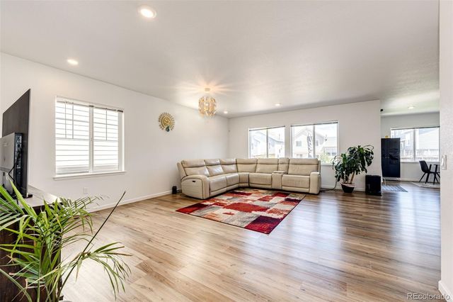 10964 Hayloft Street, Parker, CO 80134