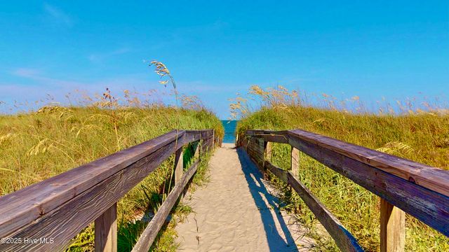 918 Carolina Beach Avenue N 3b, Carolina Beach, NC 28428